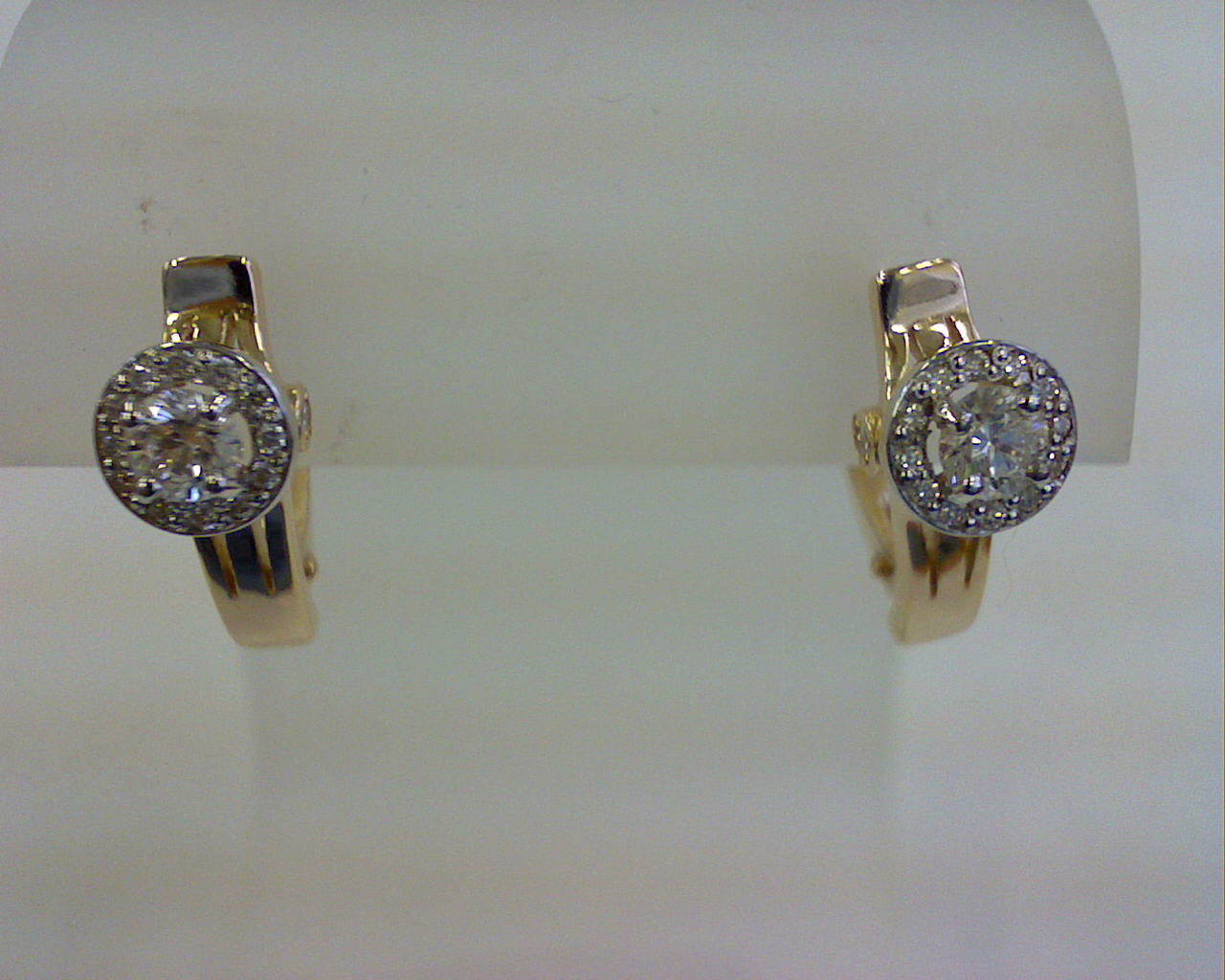 ������ �� ������ � �����������